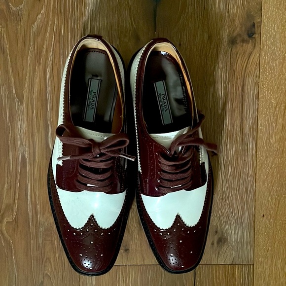 Burgundy and white Prada shoes in very good used condition - Picture 2 of 4